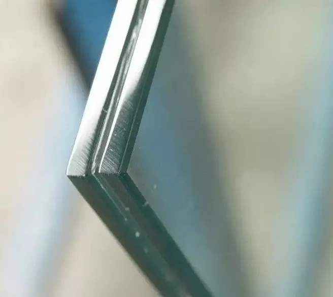 건축 벽 6.38mm 10.38mm를 위한 낮은 철에 의하여 부드럽게 하는 3배 박판으로 만들어진 유리 장